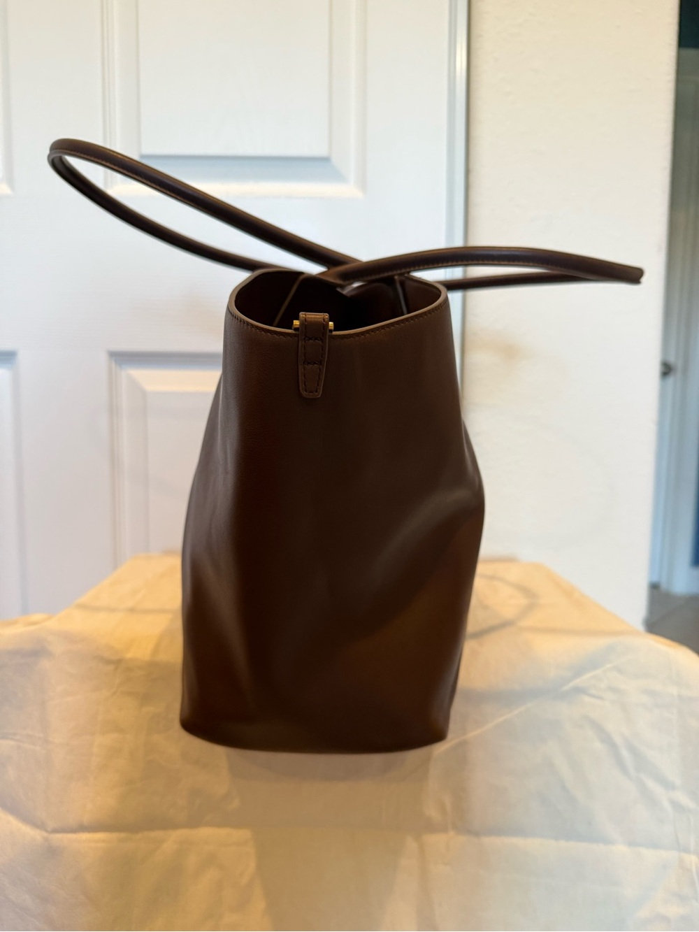 Fabrique Brera Convertible Tote Bag Large Dutch Calfskin & Suede in Mocha & Tan - Picture 6 of 16